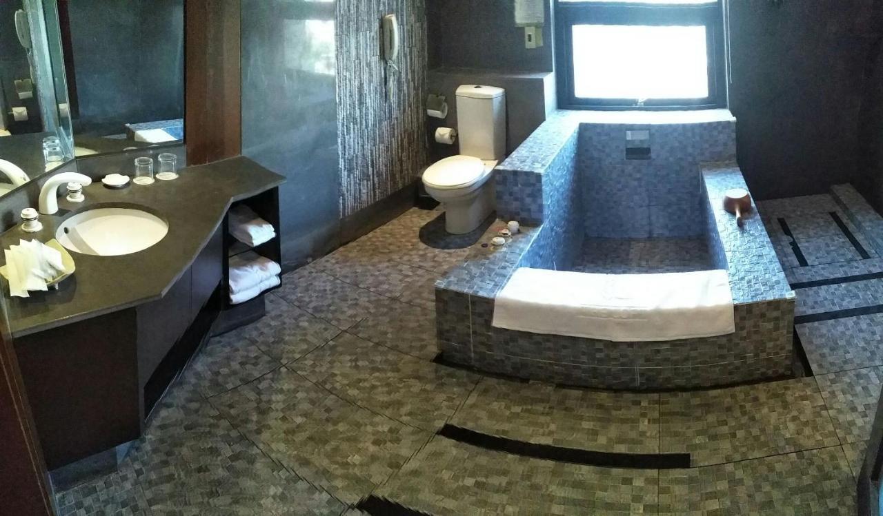 The Loft Seaside Suites Jinshan Buitenkant foto