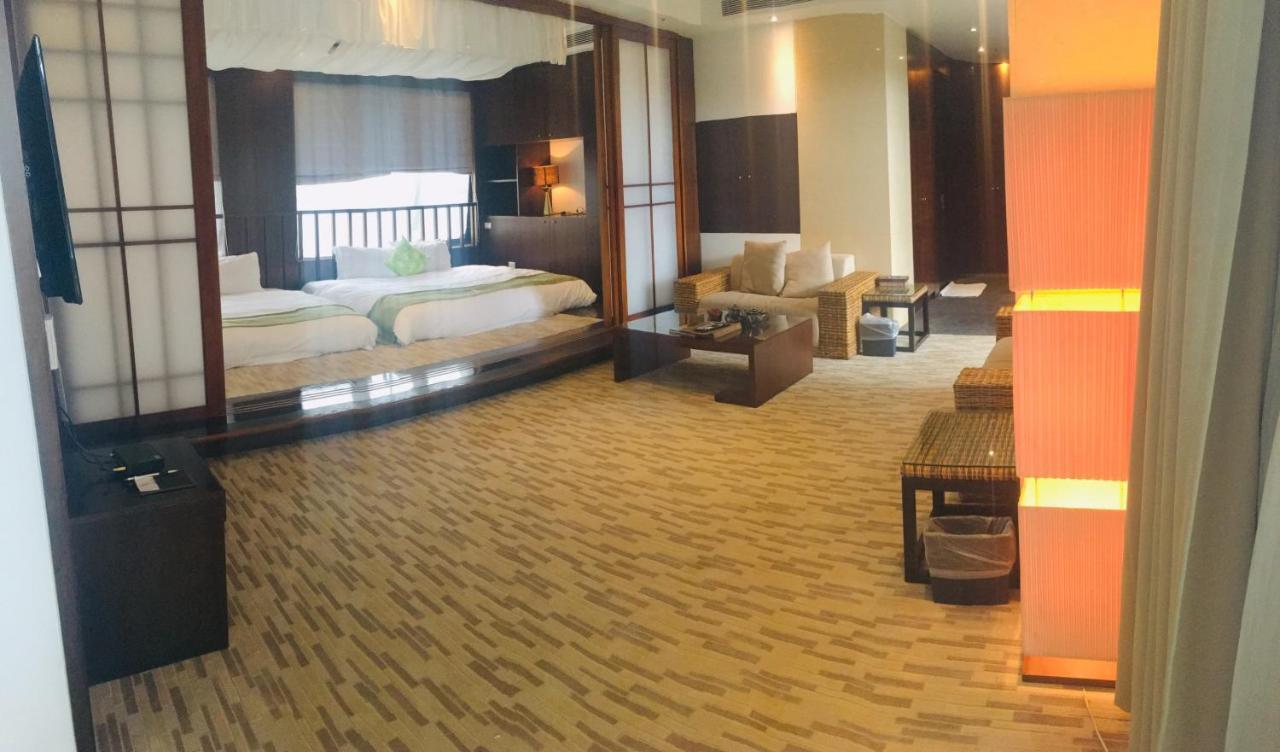The Loft Seaside Suites Jinshan Buitenkant foto